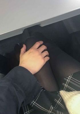 欧美老妇乱辈通奷_DVD免费观看